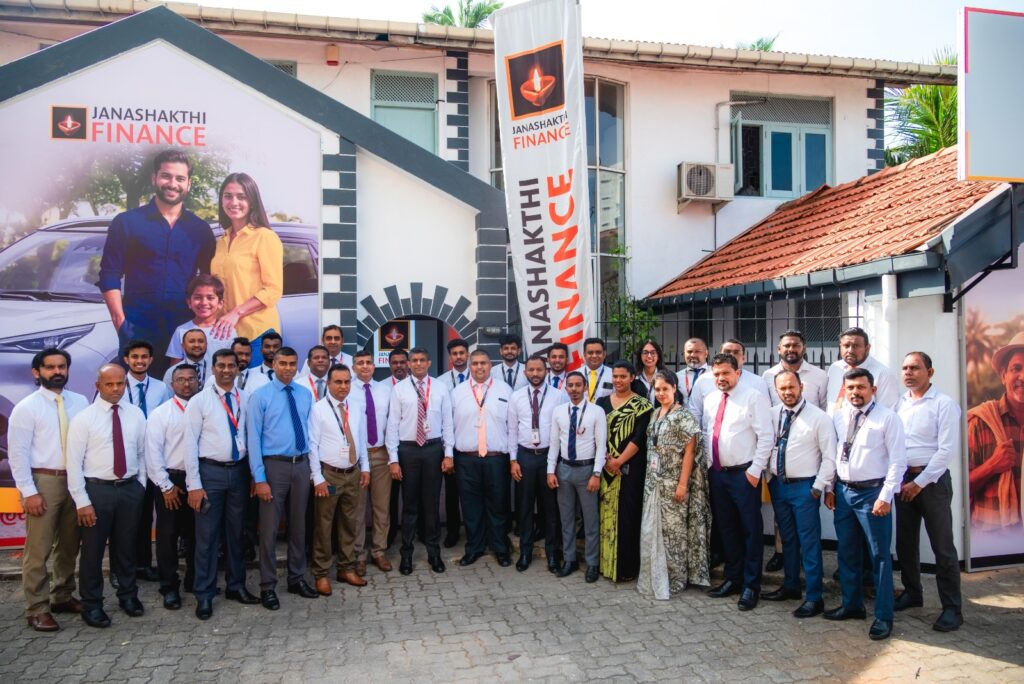 Janashakthi Finance relocates Nugegoda branch to enhance customer convenience and accessibility 03 image