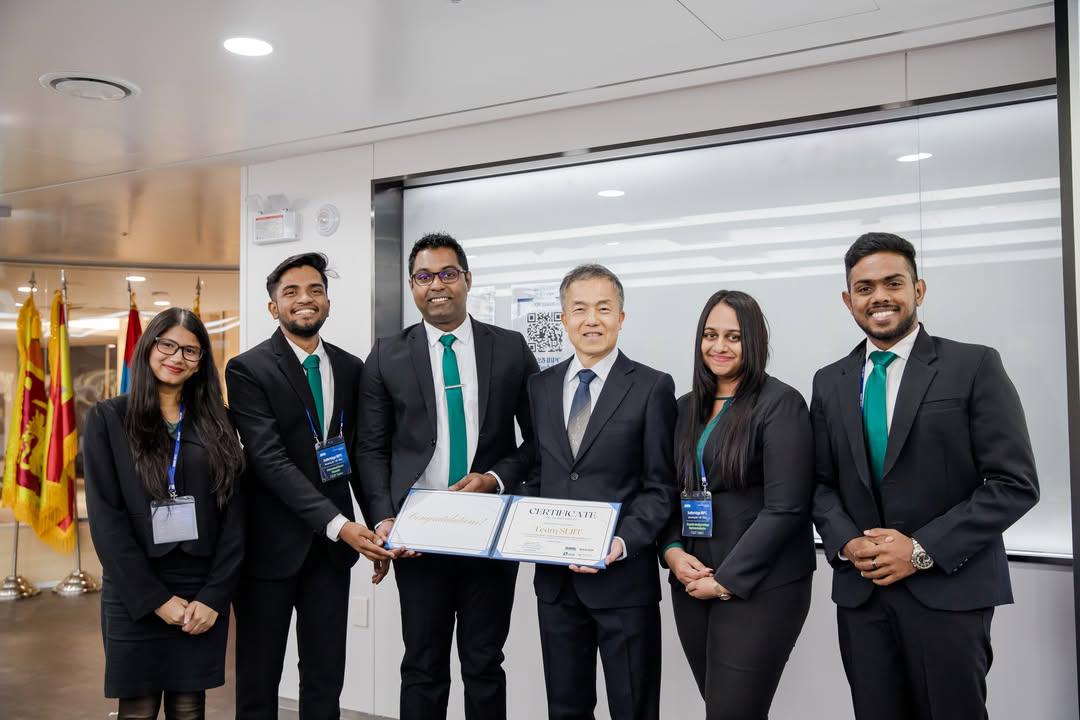 දකුණු කොරියාවේ පැවැති 2025 ජාත්‍යන්තර ව්‍යාපාර සැලසුම් තරගාවලියේ (IBPC) ලෝක ශූරතාව දිනා ගනිමින් SLIIT සිසුහු ජාත්‍යන්තර තලයේ ඓතිහාසික ජයග්‍රහණයක් සනිටුහන් කරයි