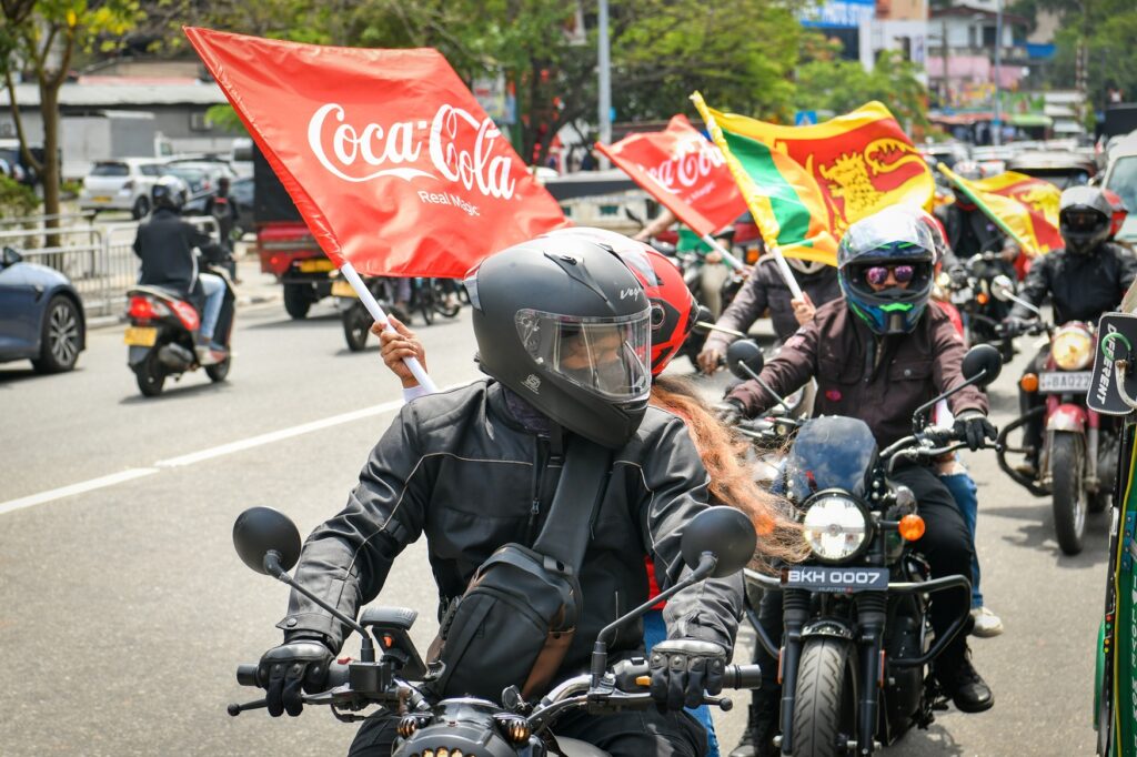 ஐசிசி ஆடவர் T20 உலகக் கிண்ணத்தின் விறுவிறுப்பை இலங்கை முழுவதும் கொண்டு வரும் Coca-Cola image iv