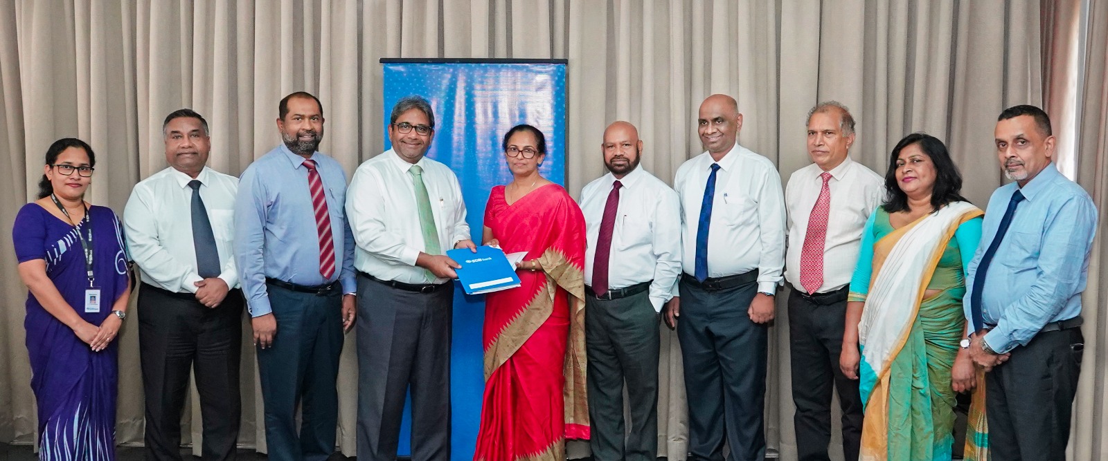 ග්‍රාමීය කෘෂි ව්‍යාපාර ශක්තිමත් කිරීම උදෙසා SDB බැංකුව සහ කෘෂීකර්ම අමාත්‍යංශය මගින් මෙහෙයවන SARP ව්‍යාපෘතිය අතර අවබෝධතා ගිවිසුමක්