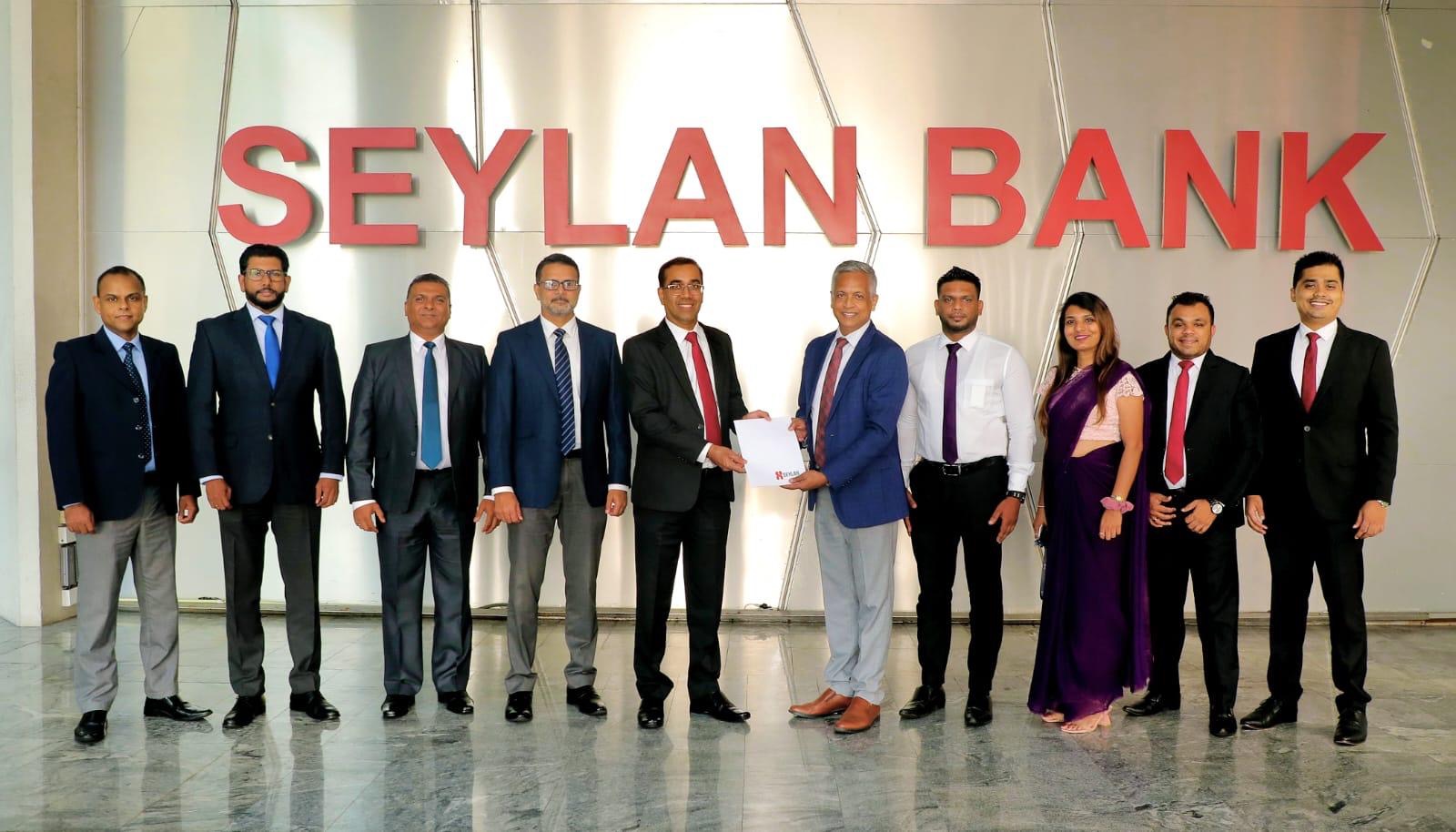 Seylan Bank partners with GS EVO Motors Limited to introduce dedicated EV leasing facility