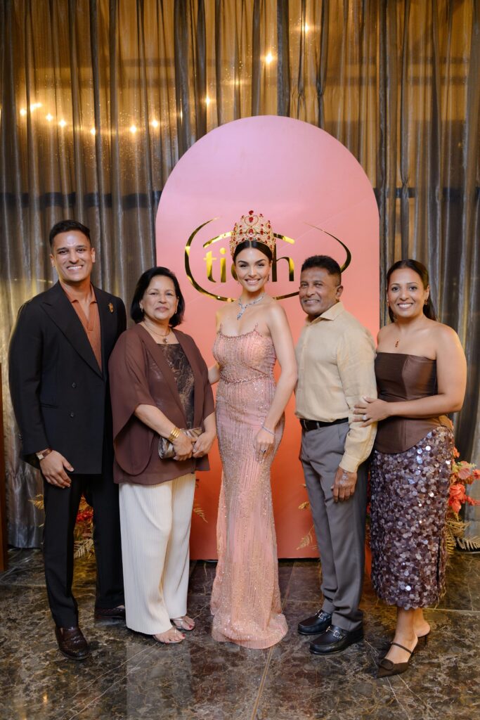 2. sabina yousaf with the directors of tiesh
