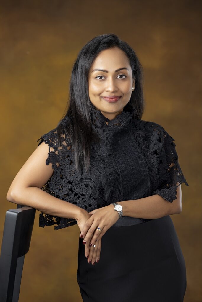 senela jayasuriya